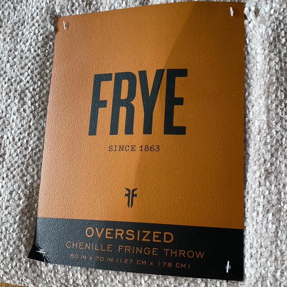 Frye chenille fringe throw NWT - Picture 6 of 6